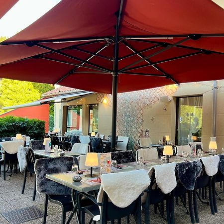 Logis Hotel, Chalets Et Restaurant Les Chatelmines La Bresse Exterior foto